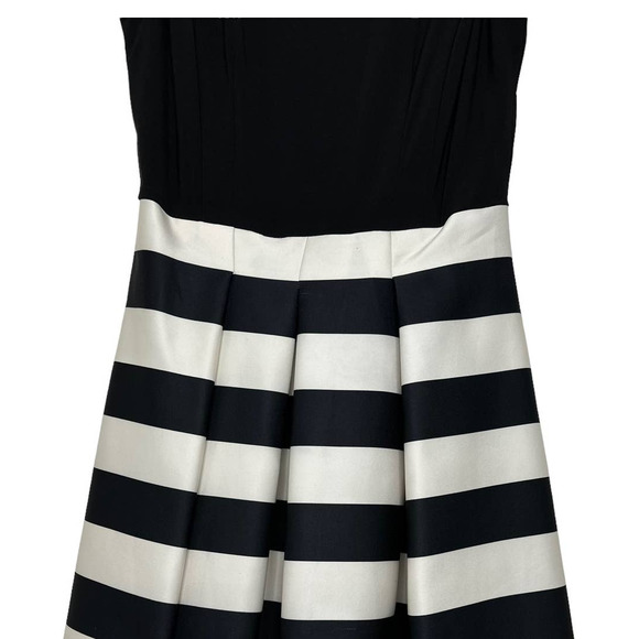 R & K Sleeveless Dress Size 10 Playful Stripes Black Knit Top Back Zip #B01 - Picture 4 of 9